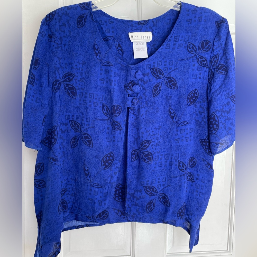 Size 18 handkerchief hem indigo and cobalt crop top